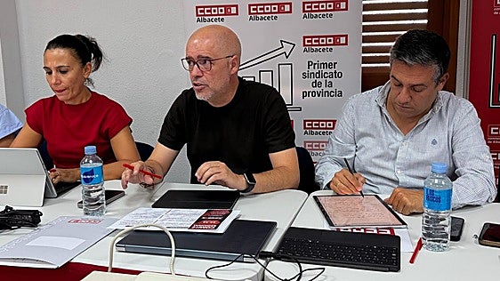 CCOO reclama desde Villarrobledo frenar a los fondos buitre y advierte de movilizaciones por los salarios