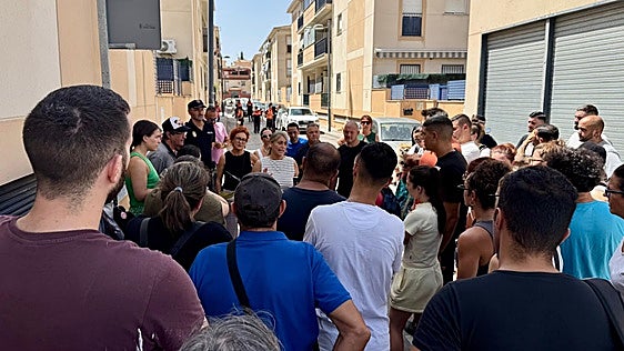 Regresan a sus casas los últimos desalojados por los terremotos en Granada