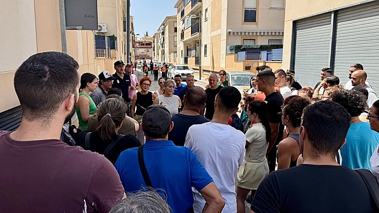 Regresan a sus casas los últimos desalojados por los terremotos en Granada