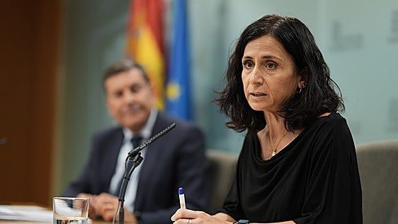 Los jóvenes que obtengan el carné de conducir del 1 de octubre al 31 de diciembre podrán pedir la ayuda de hasta 900 euros