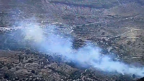 El fuego en Santa Lucía, en Gran Canaria, obliga a desalojar seis viviendas