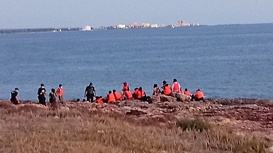 Baleares recibe a 183 inmigrantes repartidos en diez pateras en apenas 24 horas