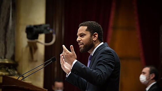 Vox planta a Illa y rechaza acudir a la reunión con los grupos parlamentarios por la crisis educativa