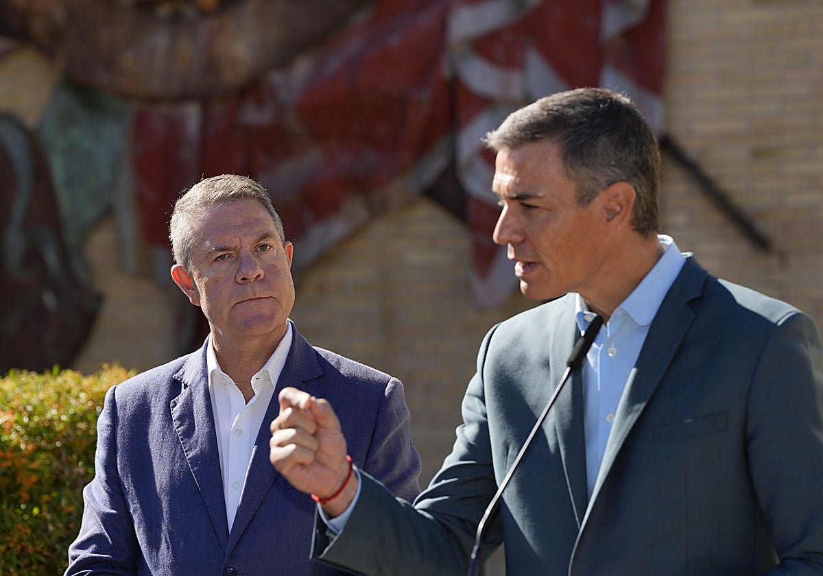 Sánchez visita Toledo a espaldas de Page y elige Noblejas, cuyo alcalde es «enemigo» del barón socialista