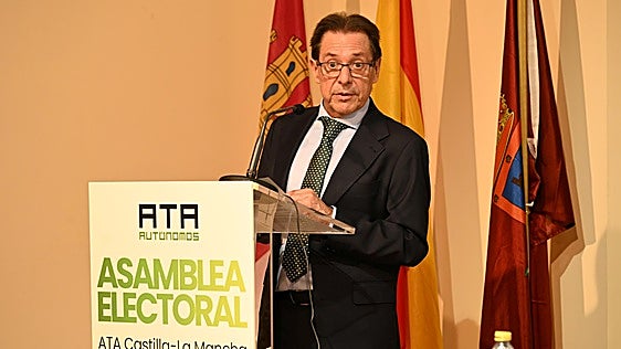 Miguel Ángel Rivero, durante su intervención en la Asamblea Electoral de ATA Castilla-La Mancha.