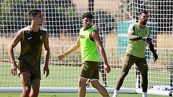 Salim El Jebari ya está listo para su primera convocatoria con el Córdoba CF, mientras que Ania no arriesga con Víctor Sánchez