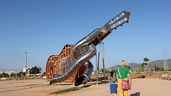 El Ayuntamiento de Córdoba inicia las obras para plantar más árboles y mejorar los parques del Canal y del Flamenco