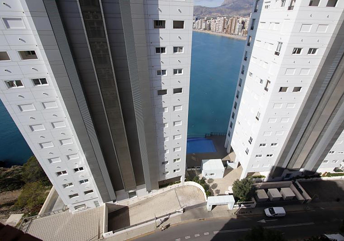 Piden seis años de prisión para una mujer que cortó la cuerda a un albañil a trece pisos de altura