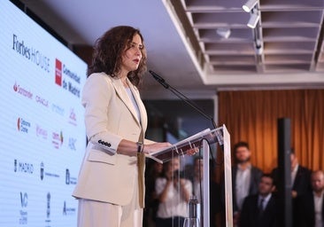 Ayuso acusa al Gobierno de promover un «festival de ocurrencias sectarias» en vivienda