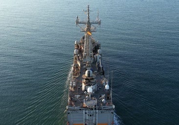 La Armada muestra músculo con el despliegue de dos fragatas frente a las costas de Marruecos