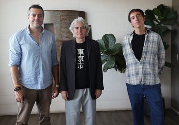 Pérez Azaústre: «La poesía no me ha salvado, pero sí me ha aliviado y me ha dado calma»