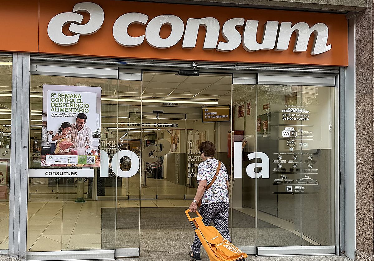 Consum cierra supermercados este jueves por la alerta roja en Valencia ...