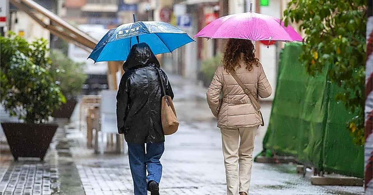 La Aemet activa avisos en la Comunidad Valenciana por fuertes lluvias y tormentas: estas son las zonas más afectadas