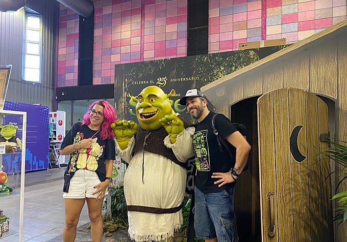 Asistentes disfrutando de sus personajes favoritos en la San Diego Comic-Con