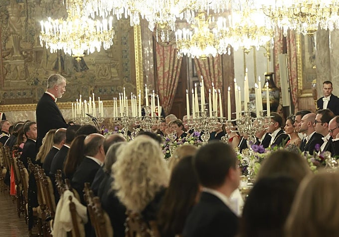 El Rey, durante su discurso ante Macron el pasado martes, en el Palacio Real.