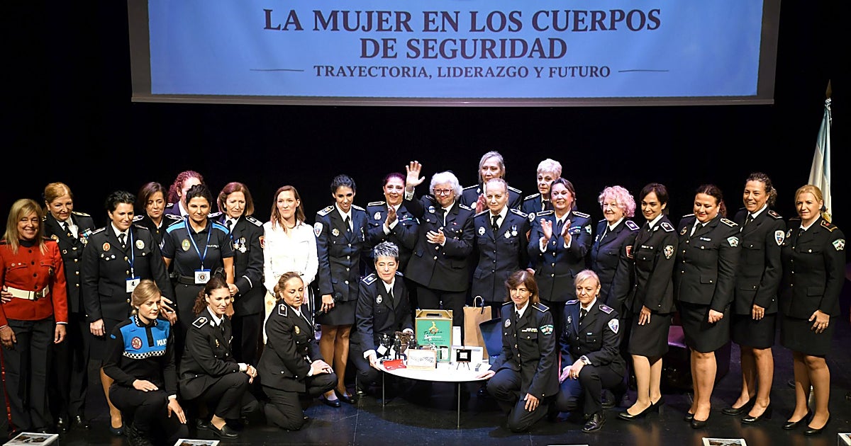Mujeres policías de Talavera impulsan la creación de una asociación regional