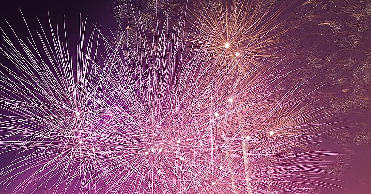 Horario y ubicación de los castillos de fuegos artificiales hoy en Valencia por el 9 d Octubre