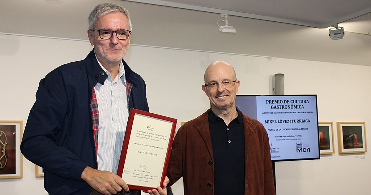Mikel López Iturriaga recibe en Albacete el Premio de Cultura Gastronómica