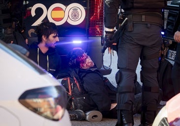 El delegado del Gobierno pide explicaciones al jefe de la Policía por las cargas en la Complutense
