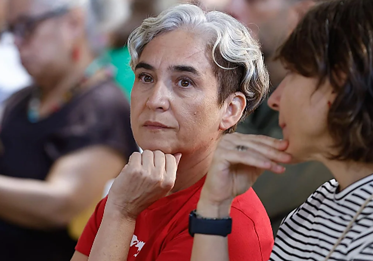Ada Colau: «Jo sento a Espanya com una cosa pròpia»
