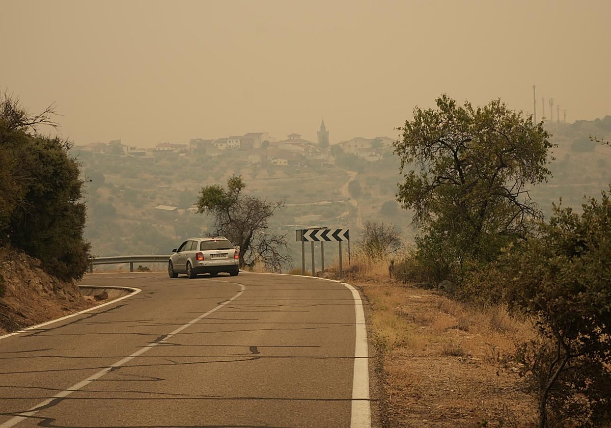 Madrid repara más de 130 kilómetros de carreteras afectadas por el incendio de la Sierra Oeste