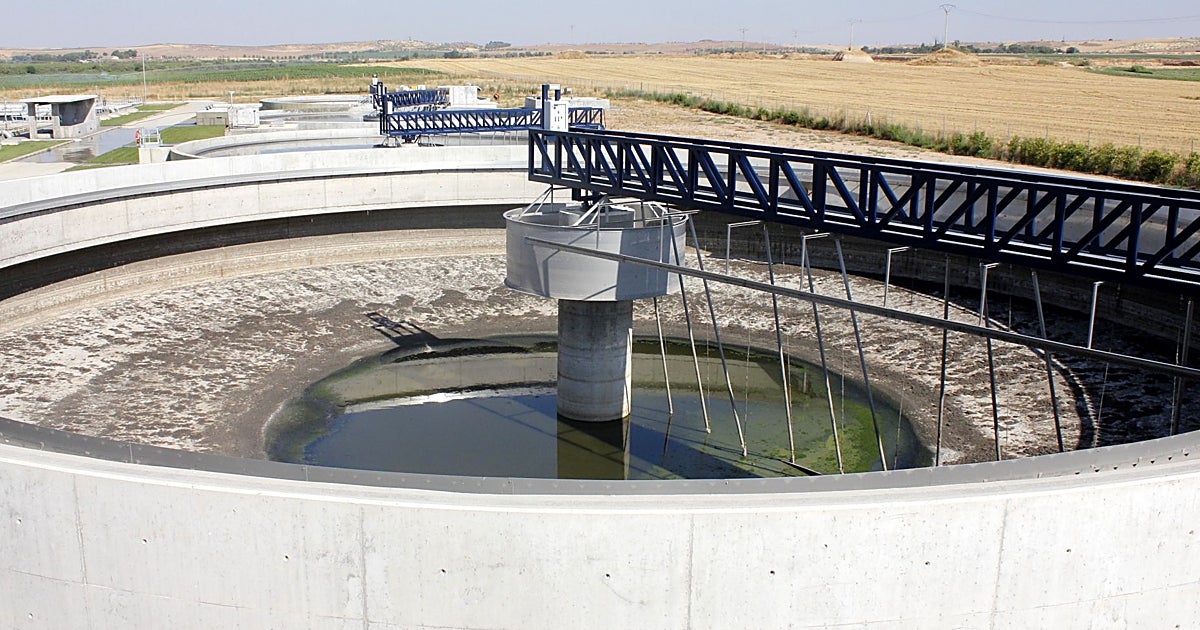 Castilla-La Mancha devolverá a los municipios el 25% del canon del agua para inversiones