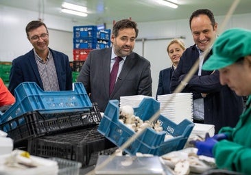 Núñez apuesta por la bajada de impuestos para impulsar el campo y la industria agroalimentaria
