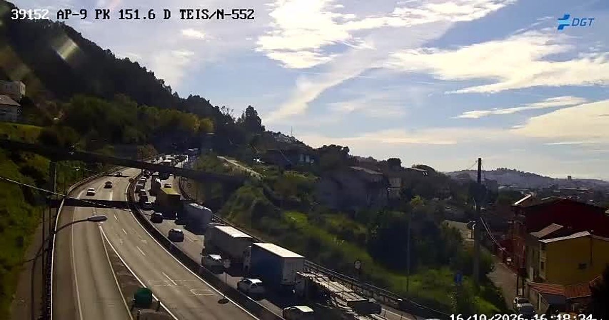 Un accidente por alcance entre tres coches deja colas kilométricas en la AP-9 a su paso por Vigo