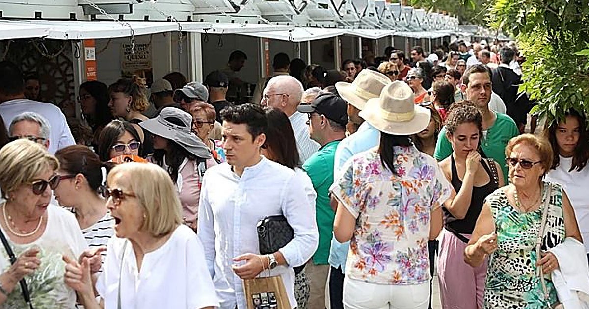 Velázquez: «Las ferias de La Vega están siendo un éxito y el PSOE hubiera deseado que fueran un fracaso»