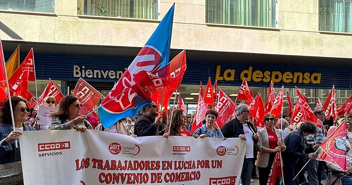 Los sindicatos se movilizan en Ciudad Real por el bloqueo del convenio del comercio, que afecta a 10.000 trabajadores