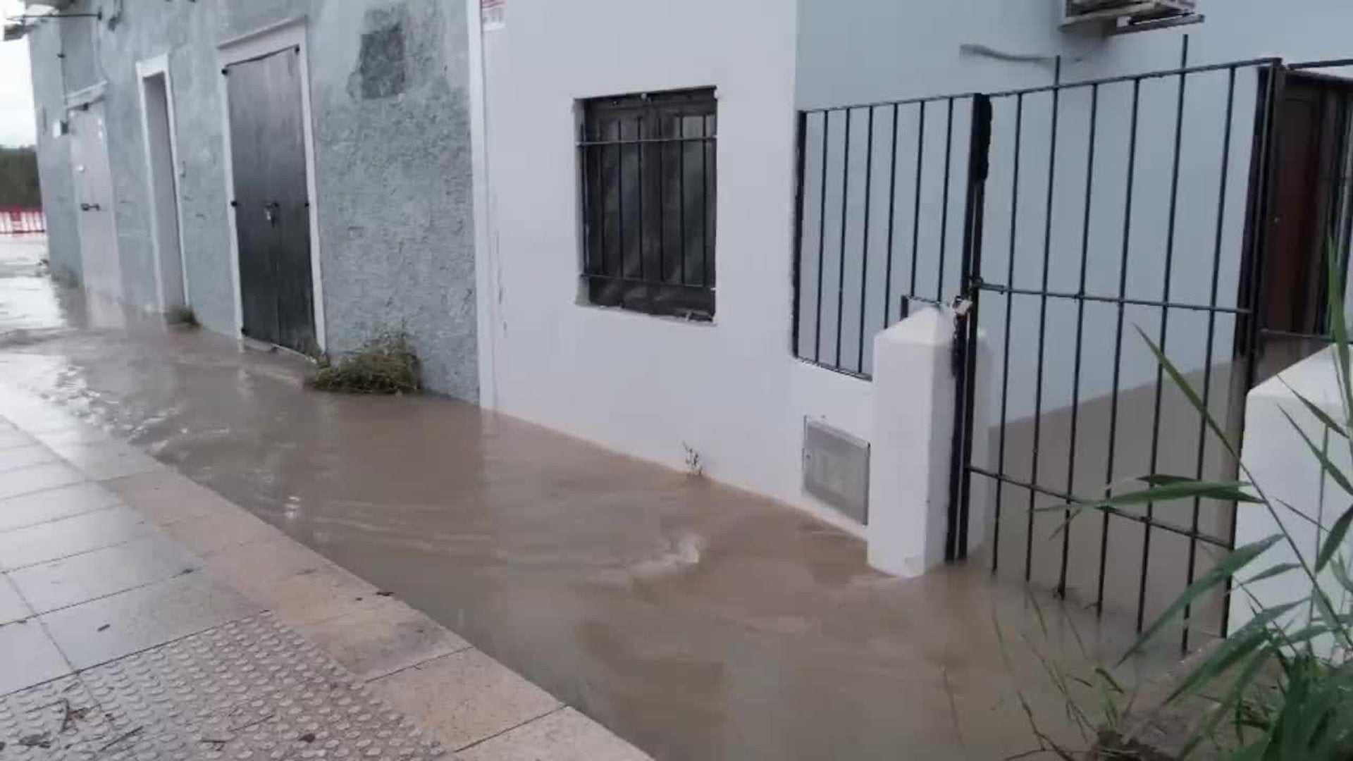 Inundaciones en Ibiza afectan al aeropuerto