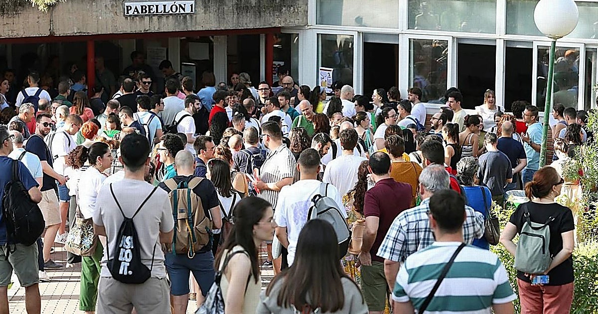 Inglés y Matemáticas lideran las plazas de las oposiciones docentes de 2027 en Castilla-La Mancha
