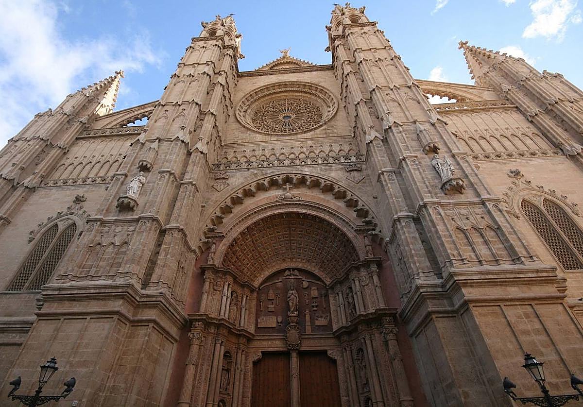Antoni Gaudí pudo haber participado también en la Catedral de Palma: la clave está en su reordenación sonora, según una investigación