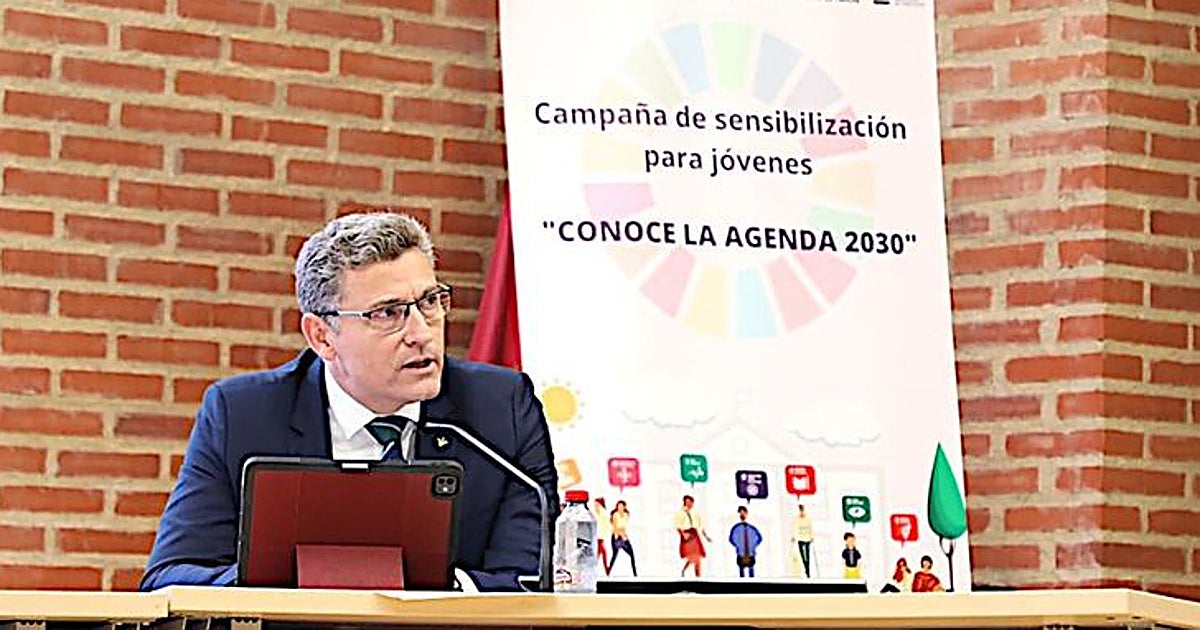 Eurocaja Rural defiende en la UCLM el modelo cooperativo para combatir la exclusión financiera