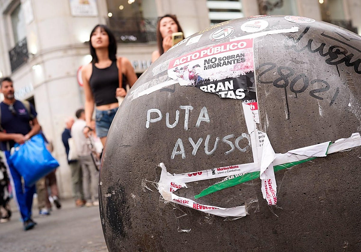 La Fiscalía investiga posibles delitos de odio contra Ayuso en la acampada de Sol