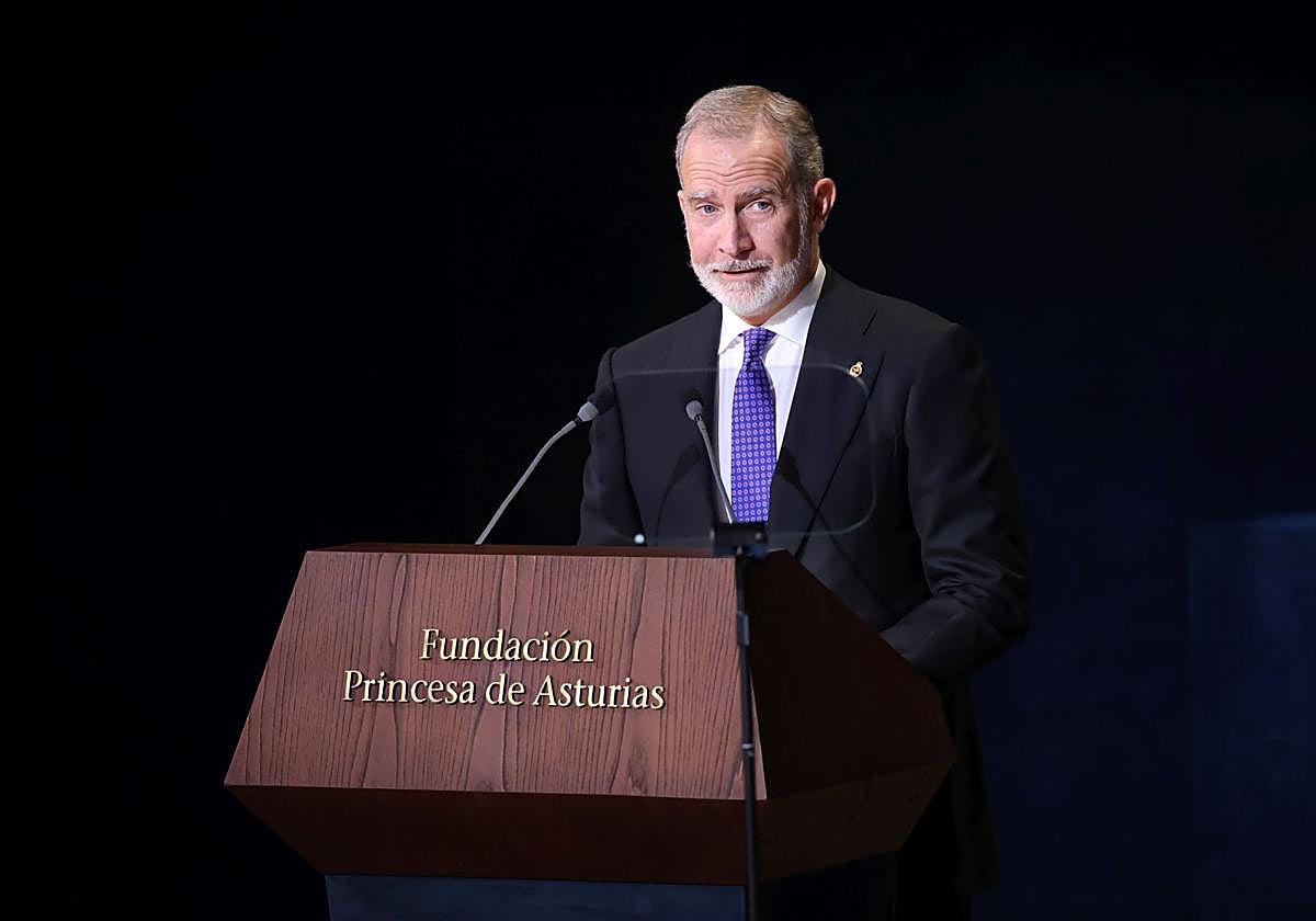 Felipe VI, operado de cataratas en el ojo izquierdo