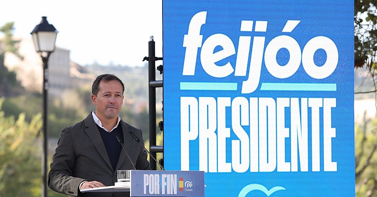 Velázquez insta a «abrir puertas en el muro que ha levantado Pedro Sánchez entre los españoles»