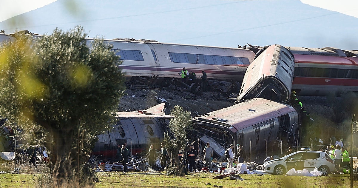 Impactantes imágenes aéreas del accidente ferroviario en Toledo