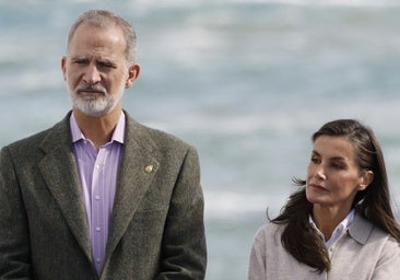 El Rey: «Lo primero es transmitir a las familias nuestro pésame, nuestra tristeza, y cariño»