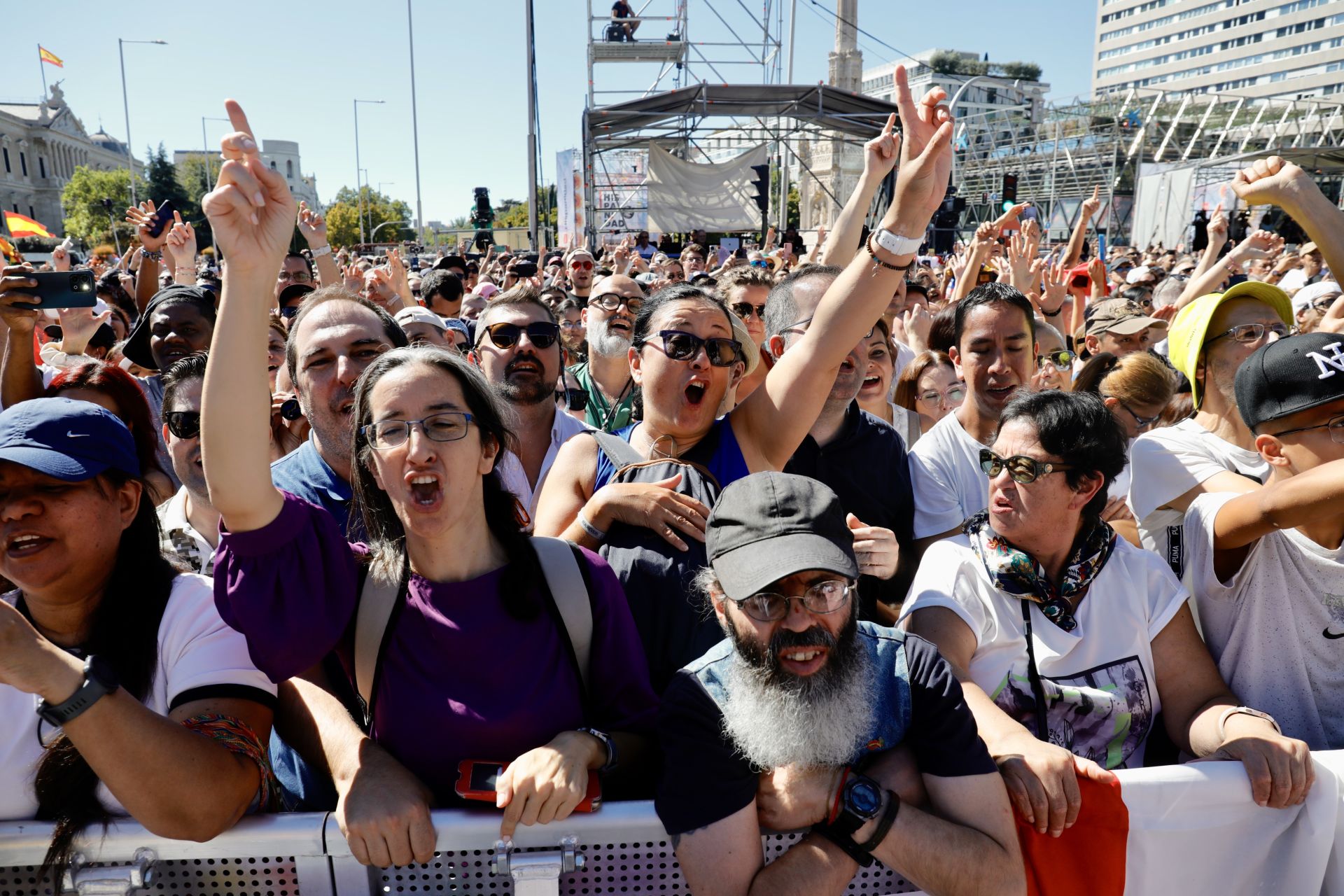 Miles de seguidores han coreado los temas más populares de Gloria Estefan