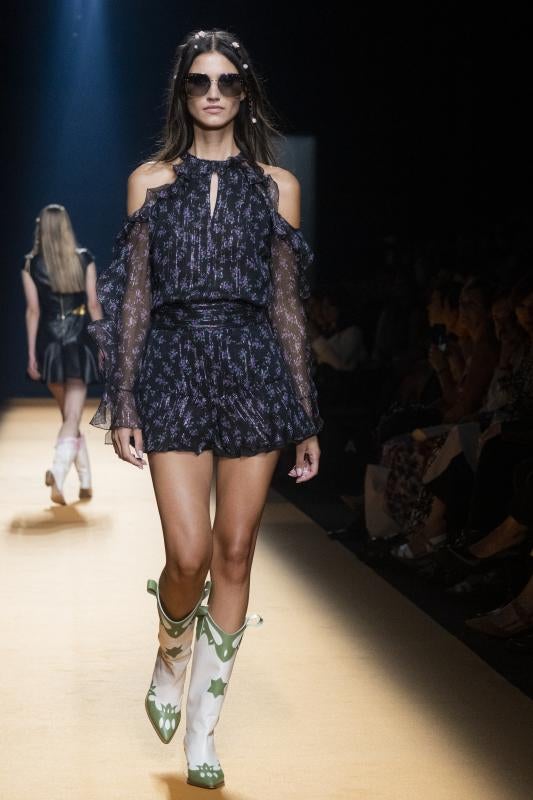 Teresa Helbig nos vuelve a dar una lección de costura