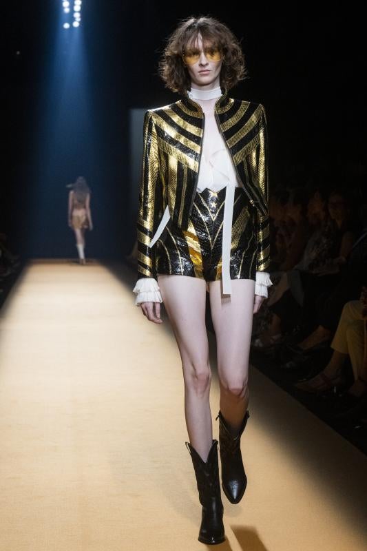 Teresa Helbig nos vuelve a dar una lección de costura