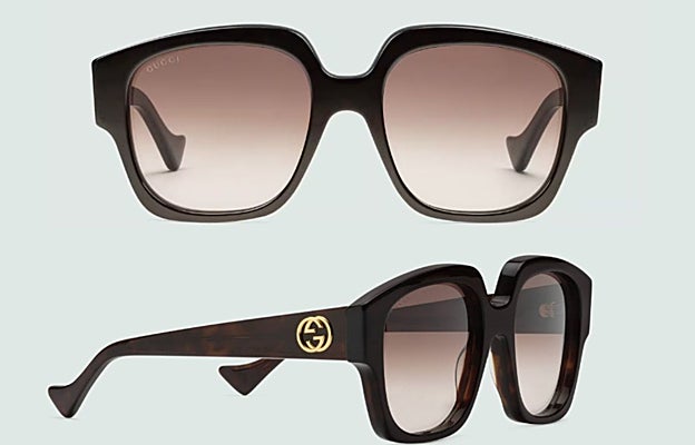 Gafas de sol con montura cuadrada de Carey, de Gucci. Precio: 330€.