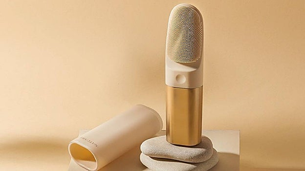 Los dispositivos de limpieza facial de la marca española Natcare.