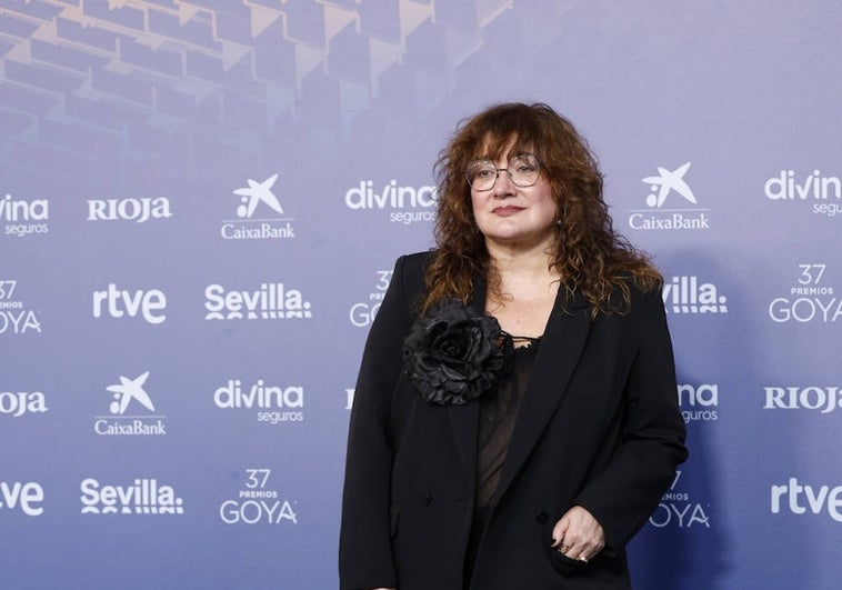 La chaqueta de segunda mano con mensaje de Isabel Coixet en los Goya 2023