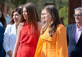 Los coloridos looks de la Princesa Leonor y la Infanta Sofía para inaugurar los Premios Princesa de Girona
