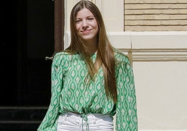 La Infanta Sofía recupera la blusa más viral de Zara