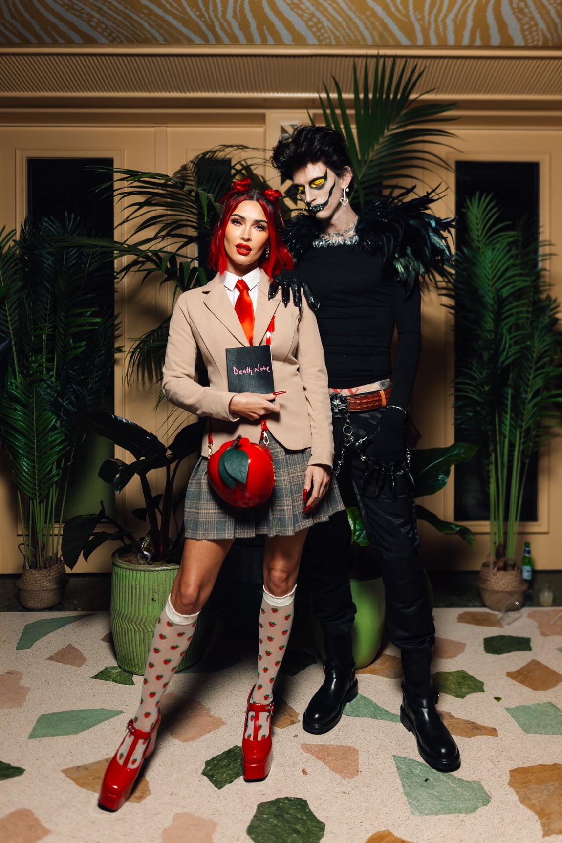 Megan Fox y Machine Gun Kelly, disfrazados de la serie 'The Death Note'.