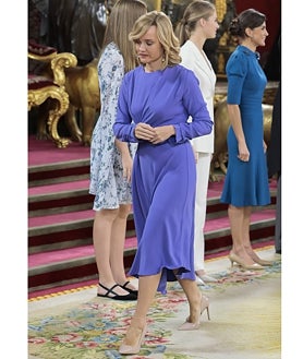 Imagen secundaria 2 - Francina Armengol, la Reina Letizia y Pilar Alegría durante la jura de la Princesa Leonor