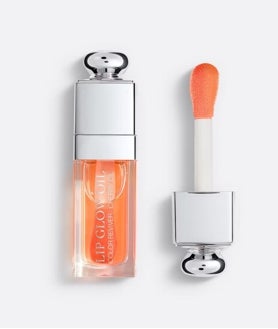Imagen secundaria 2 - Perfume Aqua Allegoria Forte Oud Yuzu de Guerlain (156 €, 125 ml), colorete en polvo de Chanel tonalidad 'Malice' (49€) y bálsamo Dior Addict Lip Glow en tonalidad anaranjada (42€)